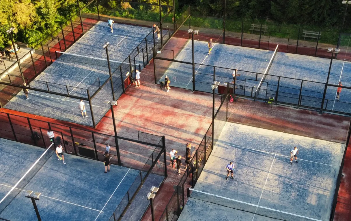 Tennis & Padel Uitwijk