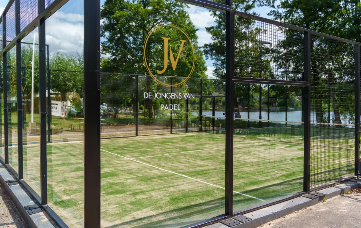 M. Point Life Style Center