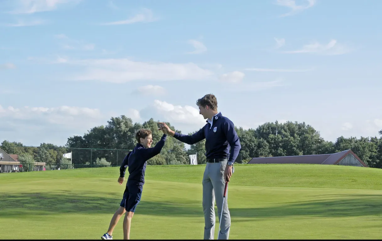 Golf & Padel Sluispolder