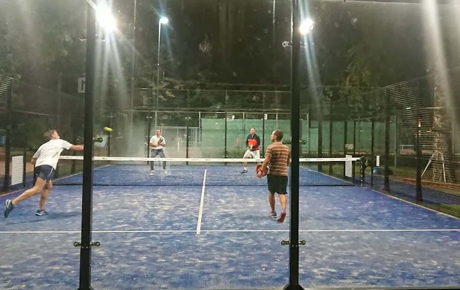 Tennisvereniging 't Root