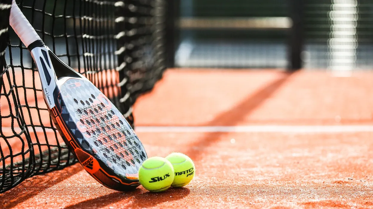 De Stouwe indoor tennis & padel Wierden
