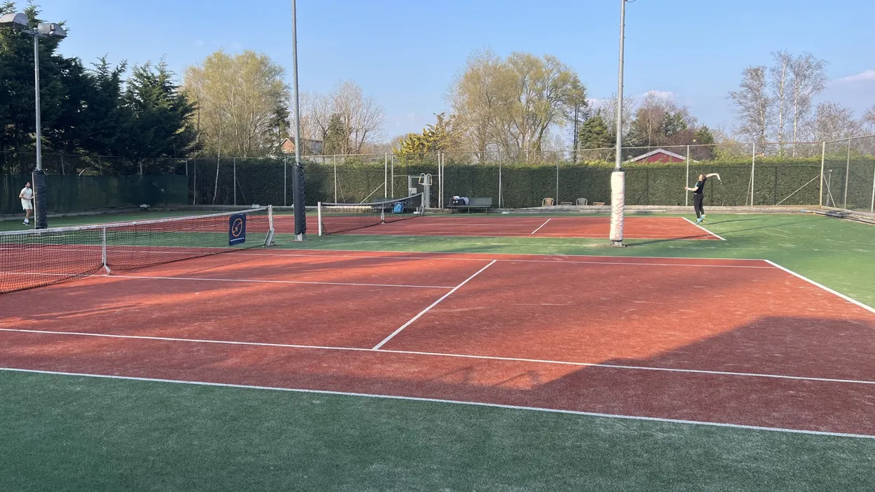 Tennis & Sportcentrum de Nieuwe Brug
