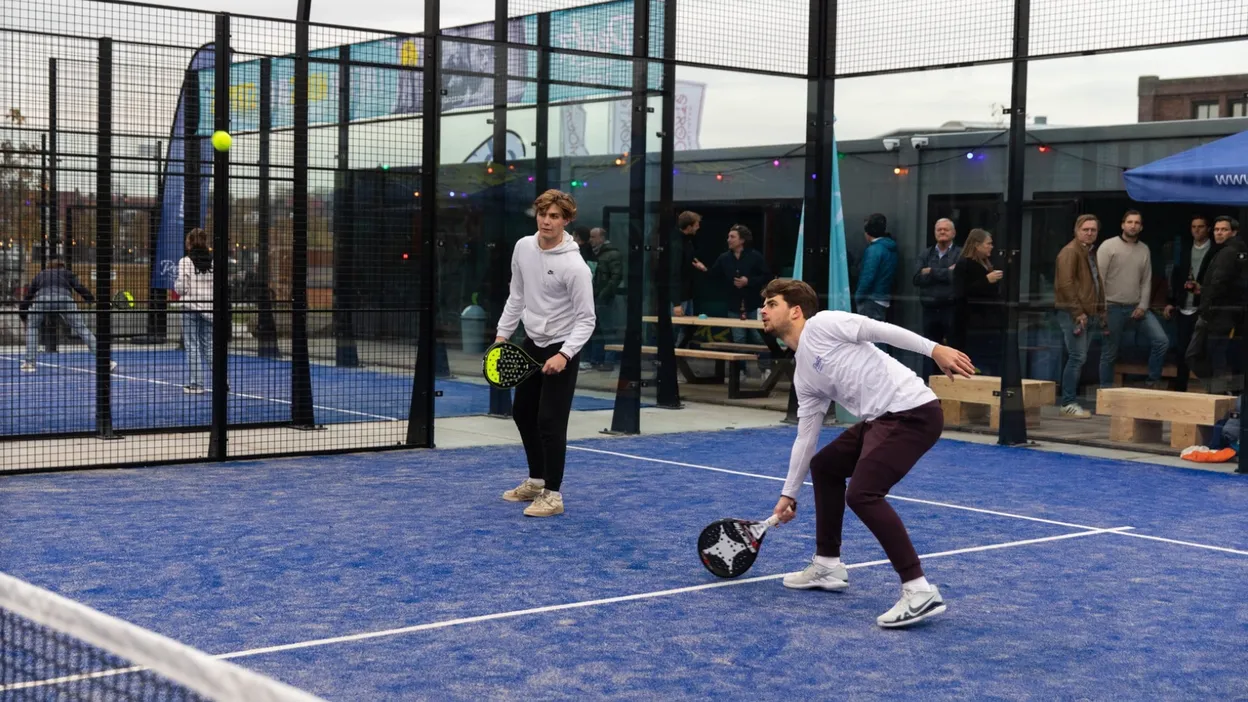 Peakz Padel Haarlem - Lichtfabriek