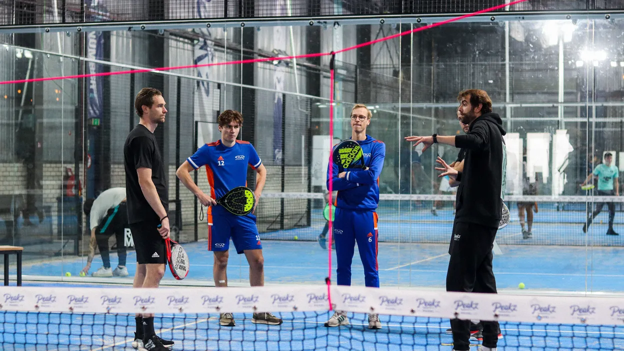 Peakz Padel Eindhoven - Beurshal